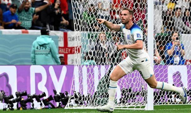 APP下载-英格兰低调先生开启胜利之门，他是三狮真正领袖