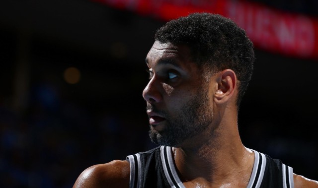 21+20+10+822年前的今天：邓肯总决赛G6砍准四双 率队夺冠