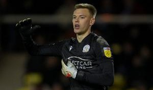 APP下载-图片报：不莱梅有意阿森纳门将卡尔-海因