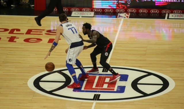 官方网站-贝弗利转发老集锦：东契奇是我防守过的最难防的对手