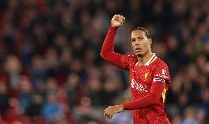 娱乐平台-萨拉赫：希望范迪克接下来完成续约，下赛季还想和他一起踢球